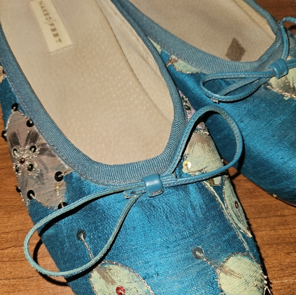 Naked Feet Womans Turquoise Flats Size 11 - Picture 7 of 10